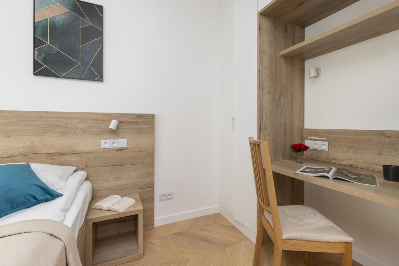 Warsaw Praga Okrzei Apartment By The River By Noclegi Renters Luaran gambar