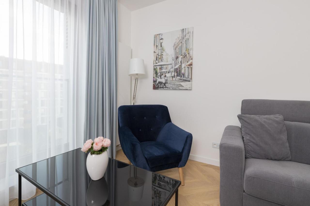 Warsaw Praga Okrzei Apartment By The River By Noclegi Renters Luaran gambar